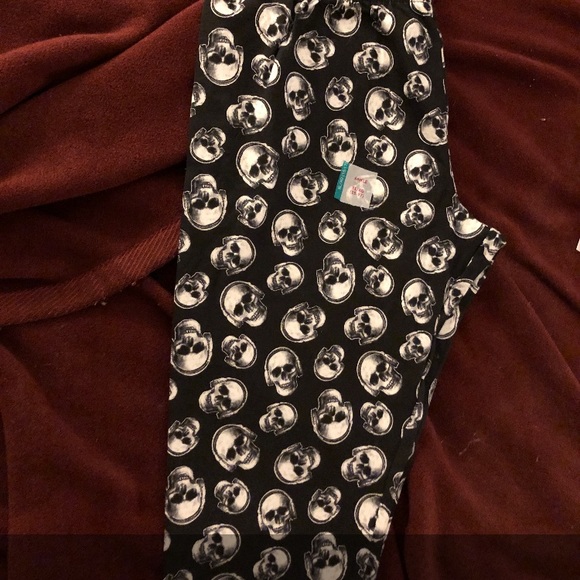 WOMENS SKULL LEGGINGS XL(juniors 15-17).NEW! - Picture 3 of 4
